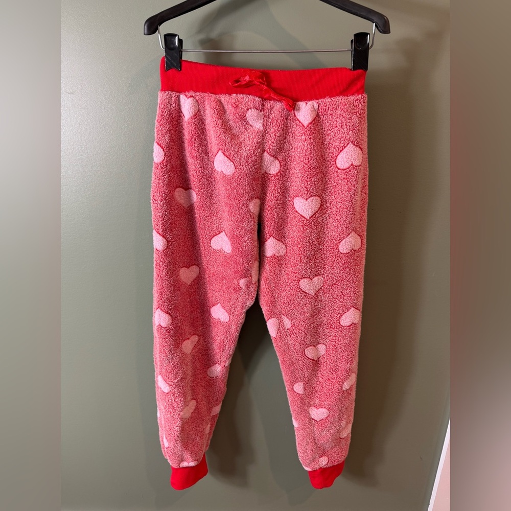 Cozy Kids Pajamas with Heart Pattern